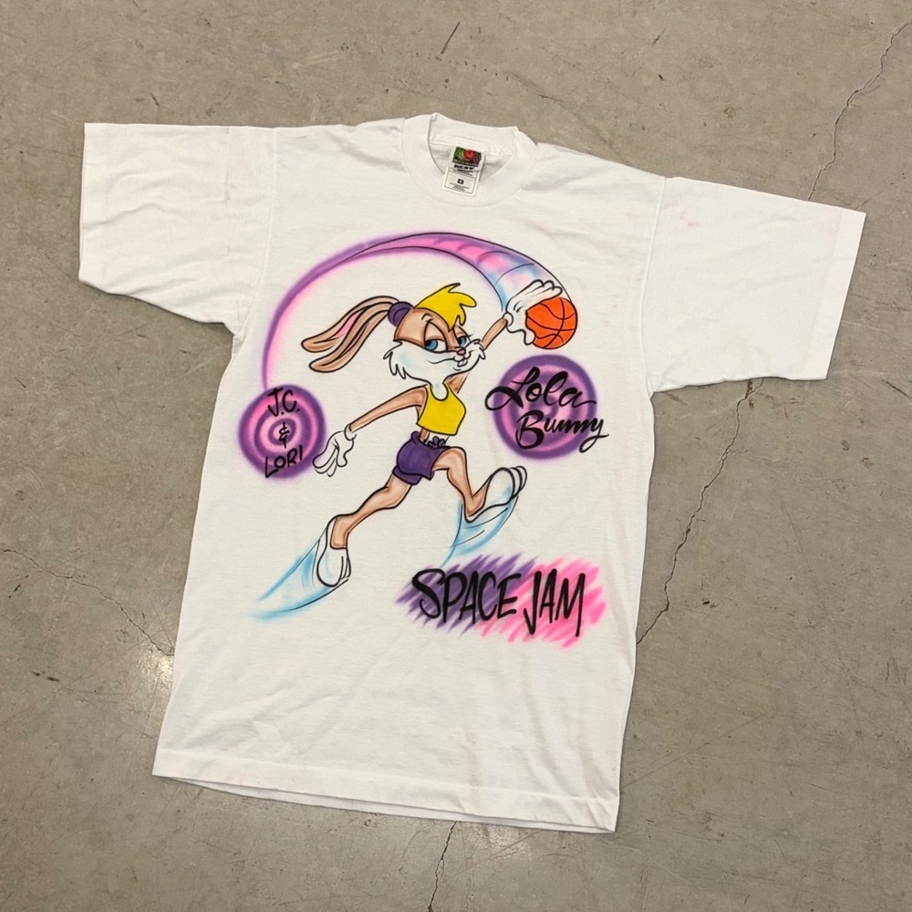 Vintage 90s Space Jam Lola Bunny Airbrush T-Shirt Fruit of the‎ Loom USA Made M